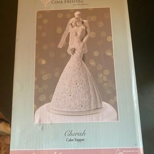 Gina FreeHill Cherish Cake Topper